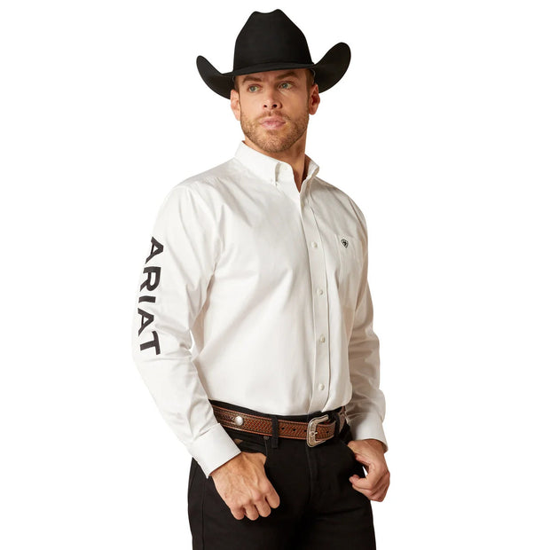 Camisa Ariat Team Logo Twill Corte Clásico ARIAT