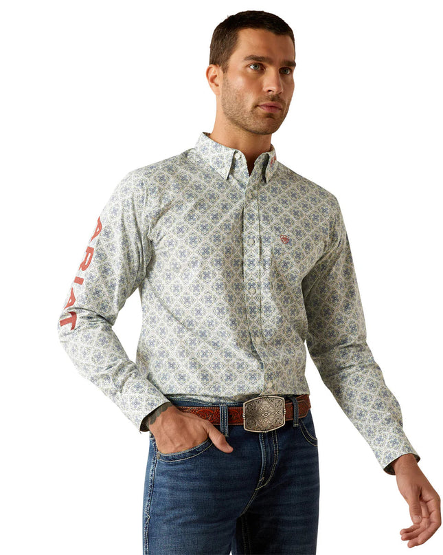 CAMISA ARIAT TEAM PRESETLEY CORTE FITTED ARIAT
