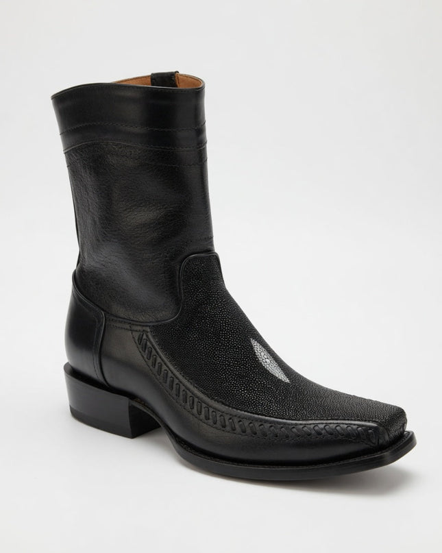 BOTA URBANA LEGADO EXOTICA DIEGO MANTARRAYA Rio Grande