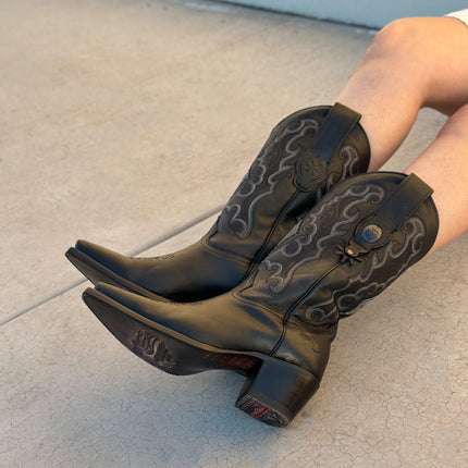 BOTA VAQUERA PUNTAL TOMBSTONE PARA DAMA PRETTY CHIC Tombstone Boots
